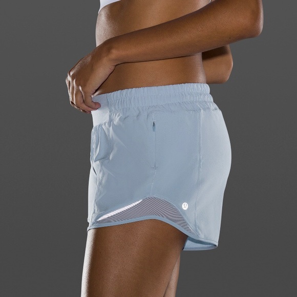 NWT LULULEMON Hotty Hot LR Short 4” *Lined (4) - Picture 5 of 6